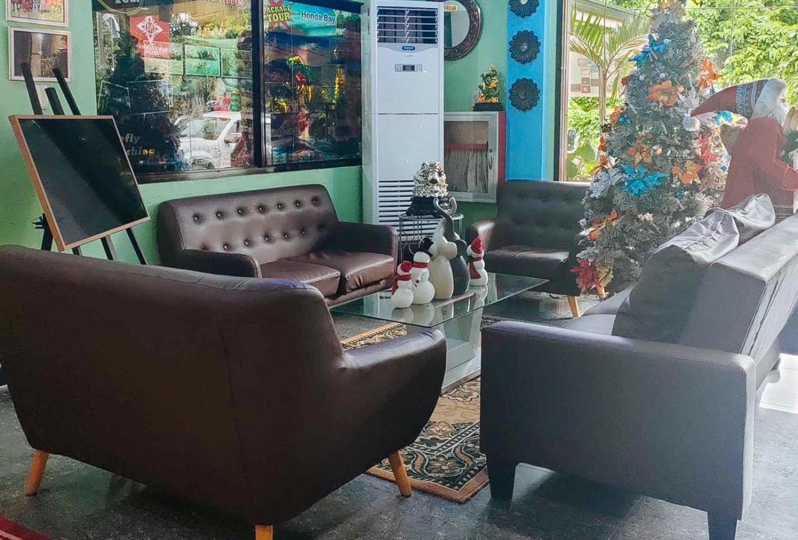 Reddoorz At New Casamila Hotel Palawan Puerto Princesa Екстериор снимка